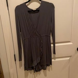 Gray long sleeve romper. Size large.